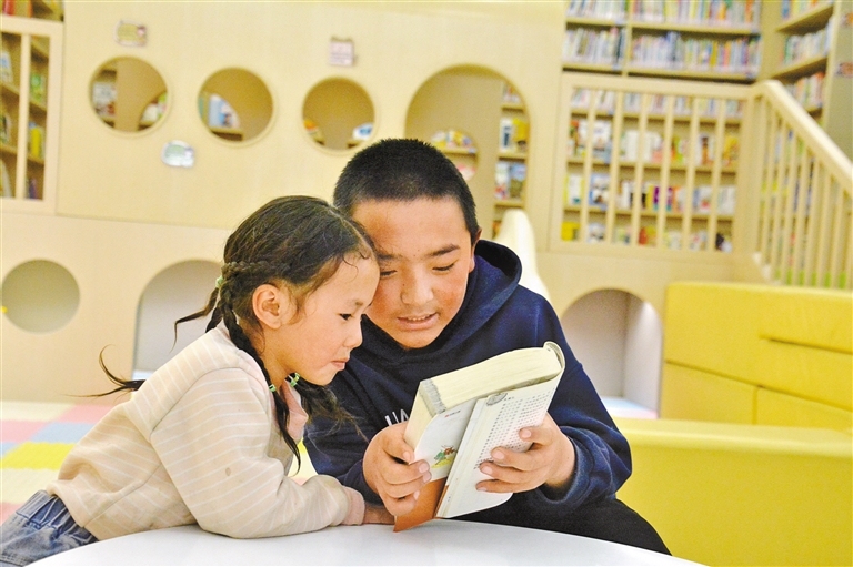 高原假日缤纷多彩 文旅市场欣欣向荣(图2)