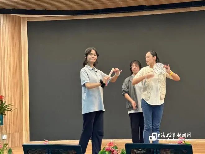 当“百戏之祖”遇上新疆娃 同济一附中这样打造“文化润疆”的“育人密码”(图4)