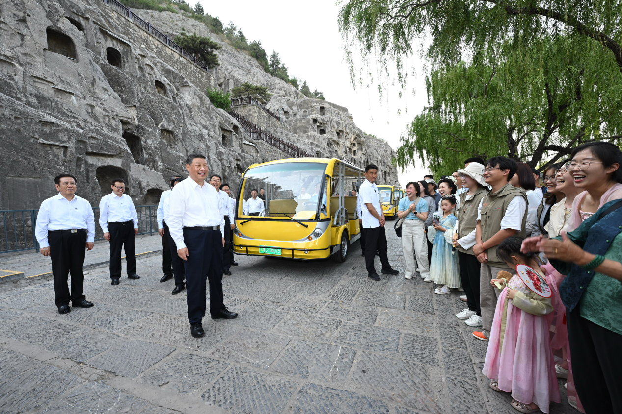 文脉华章丨总书记心中“最宝贵的东西”(图2)