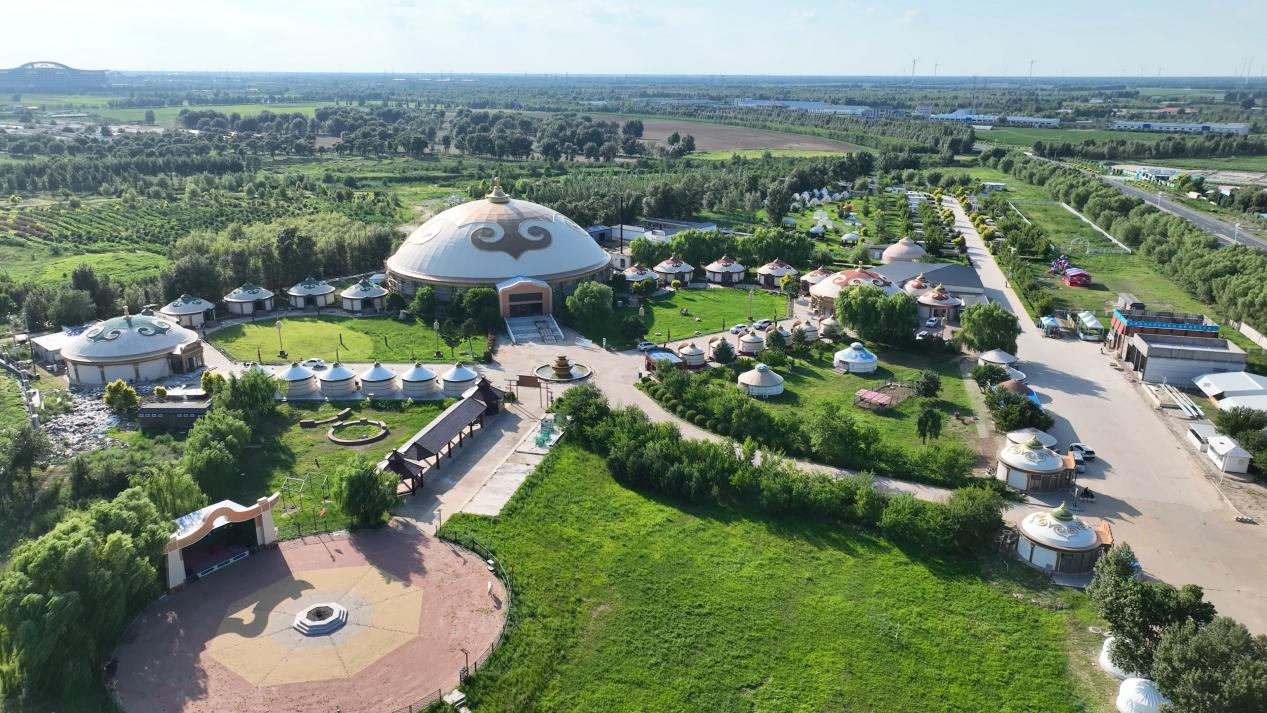 科尔沁民俗风情园焕新登场 “哲里木楚古兰”引领文旅新风尚(图1)