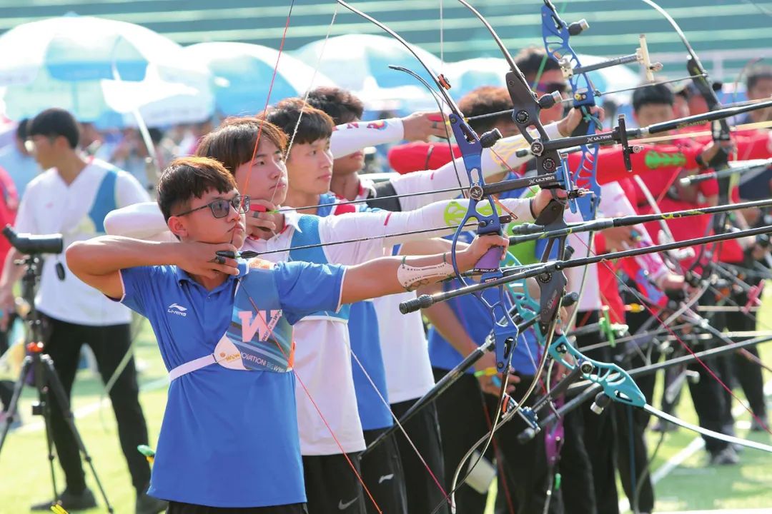 夺全运射箭首金 获国家队征召丨湖北小将宗钰双喜临门