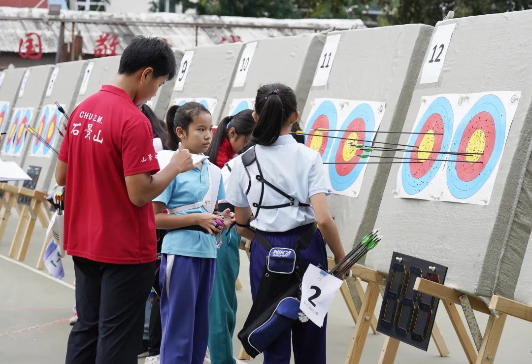 “小海豚”激起城市文明的浪花