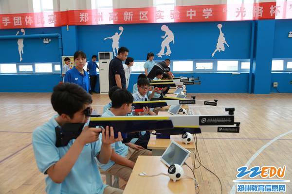 高校千名专家进千家企业(图1) 高校千名专家进千家企业