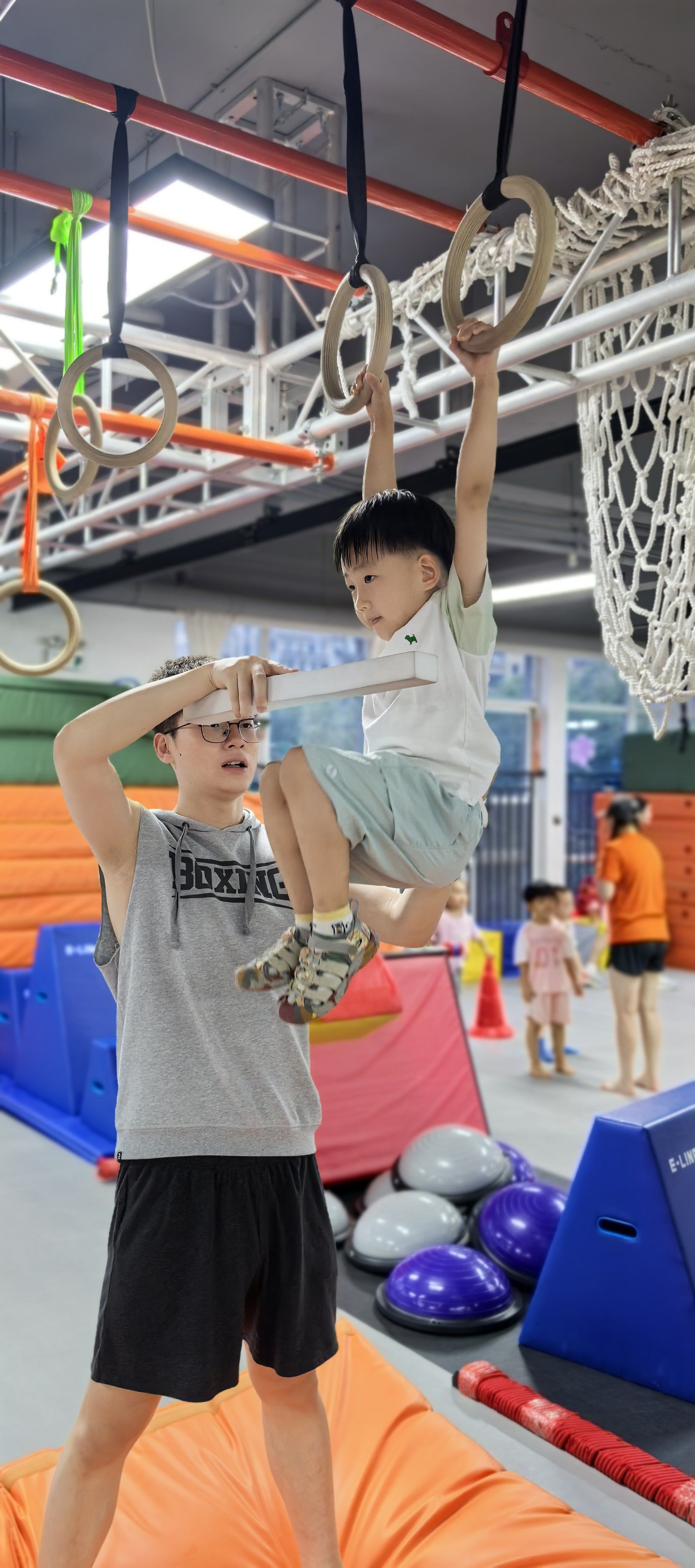 丰台新村首经贸中街社区开展少年儿童体能活动丰富课余生活