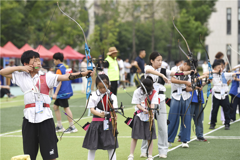 72小时三位名人突然离世最大69岁最小仅17最后一个太惋惜