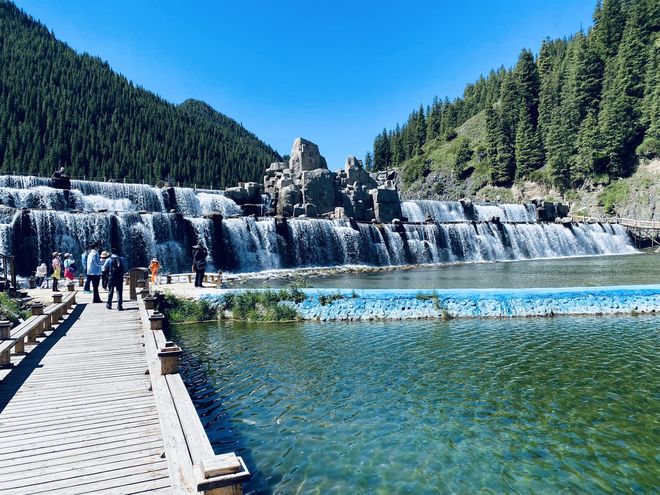 新疆伊犁阿勒泰8日游报团价格解析伊犁八天七晚旅游跟团路线(图5)