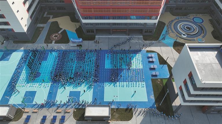 经发控股 以环境筑基 运动塑魂 教育铸梦 擘画城市幸福新图景(图5)