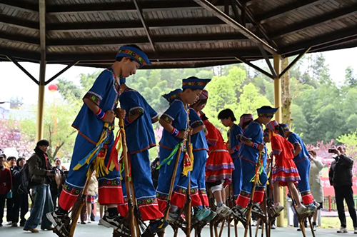 鹰潭贵溪:乐享三月三 民族大联欢(图3)