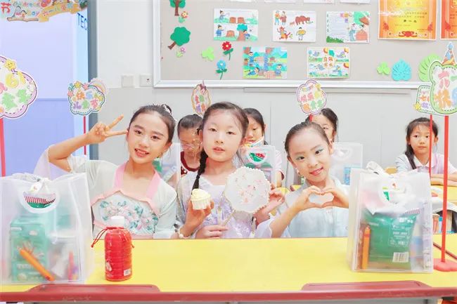 西安未央锦园小学成功举办庆“六一”主题队日活动暨第二十一届艺术节活动(图2)