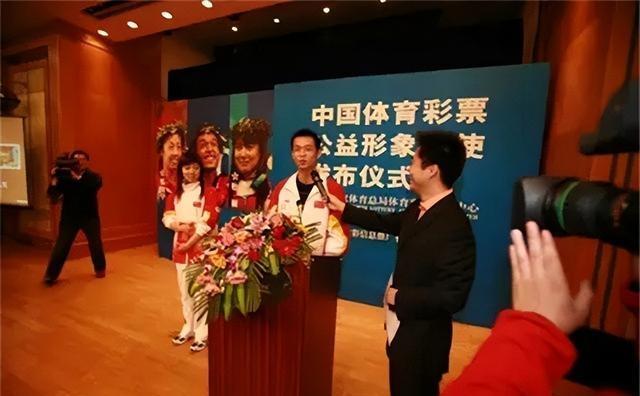 温州穷小子雅典一枪封神2000块择校费差点压垮奥运冠军北京痛哭退役后他带出了杨倩(图3)