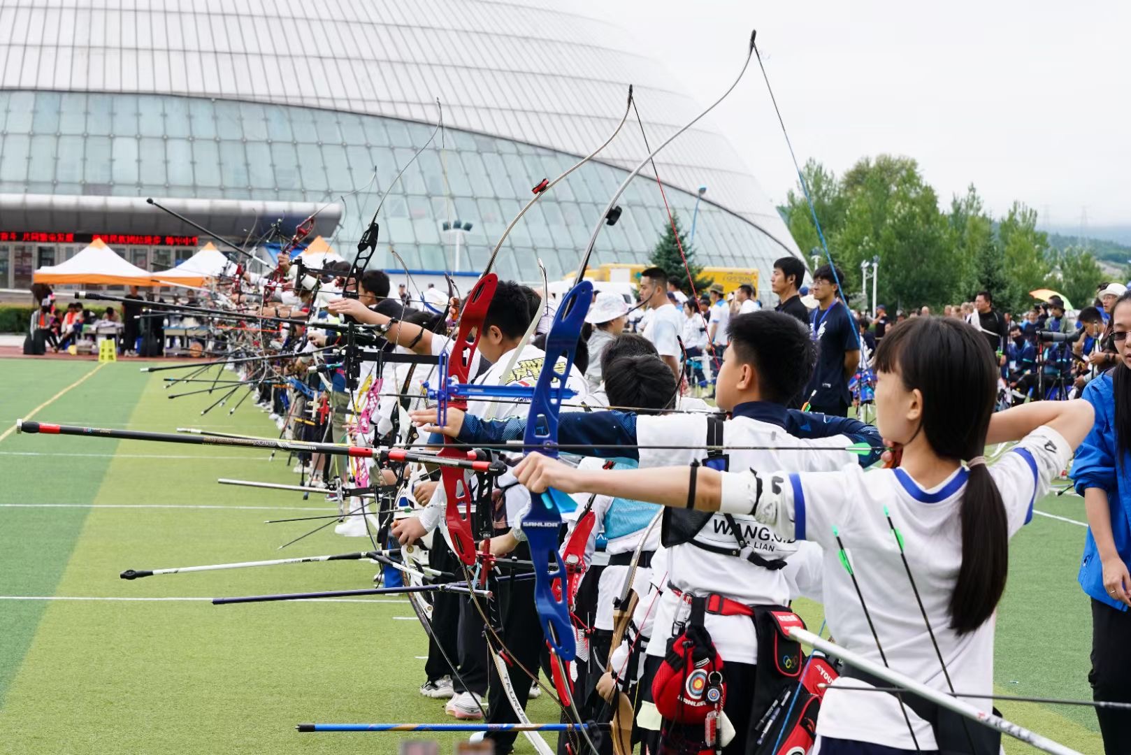 辽宁丹东趣味宣传进高校护航青春不“毒”行(图1) 辽宁丹东趣味宣传进高校护航青春不“毒”行